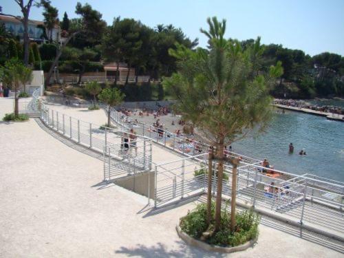 Appartement Plage Du Cap Rousset Carry Le Rouet 1 Chambre 6 Couchages Carry-le-Rouet Exterior foto